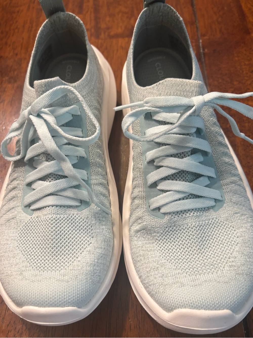 Clarks Cloudsteppers Mint Green Knit Sneakers
